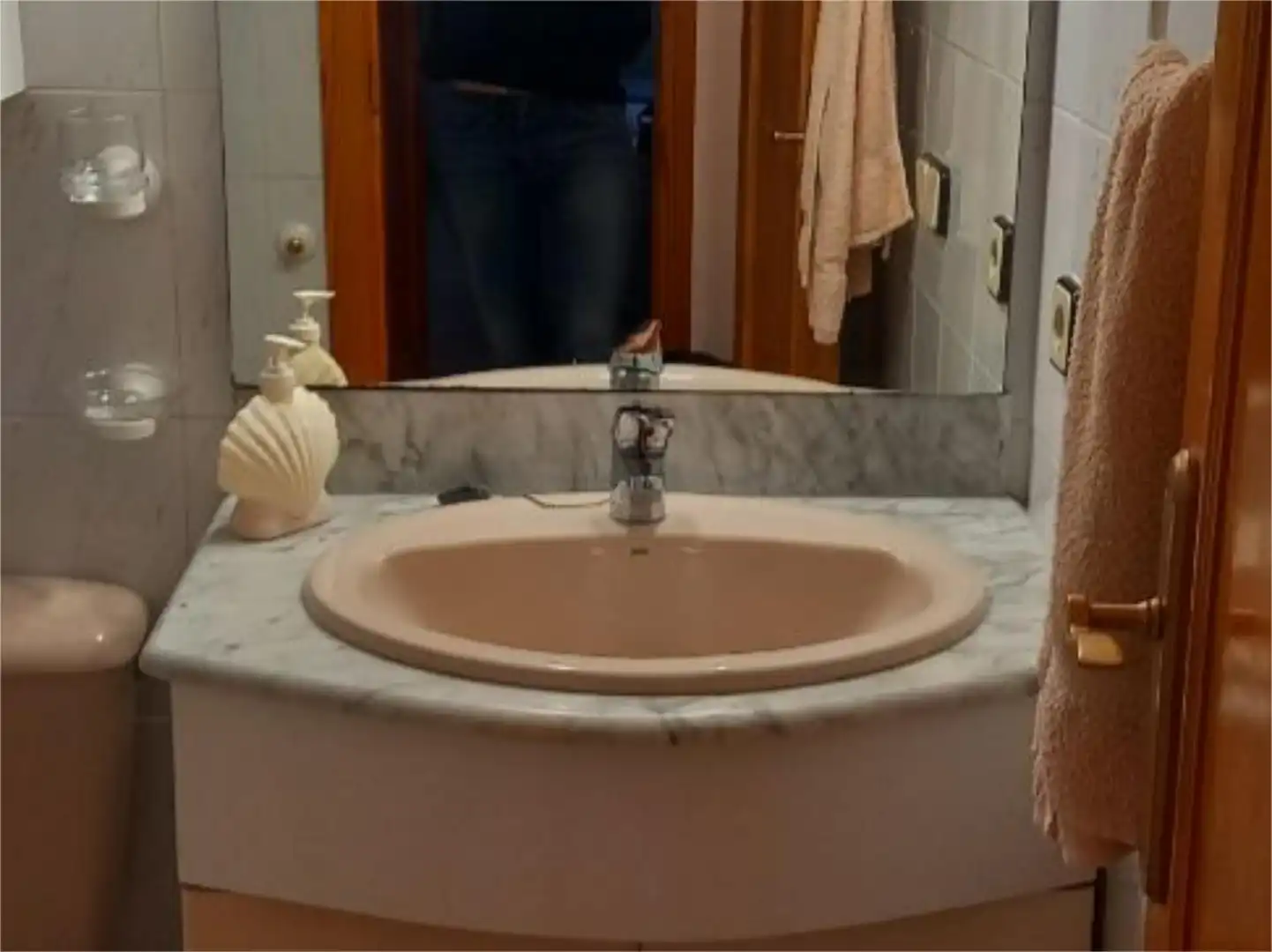 Bathroom of Flat for sale in Torrevieja  with Air Conditioner, Private garden and Terrace