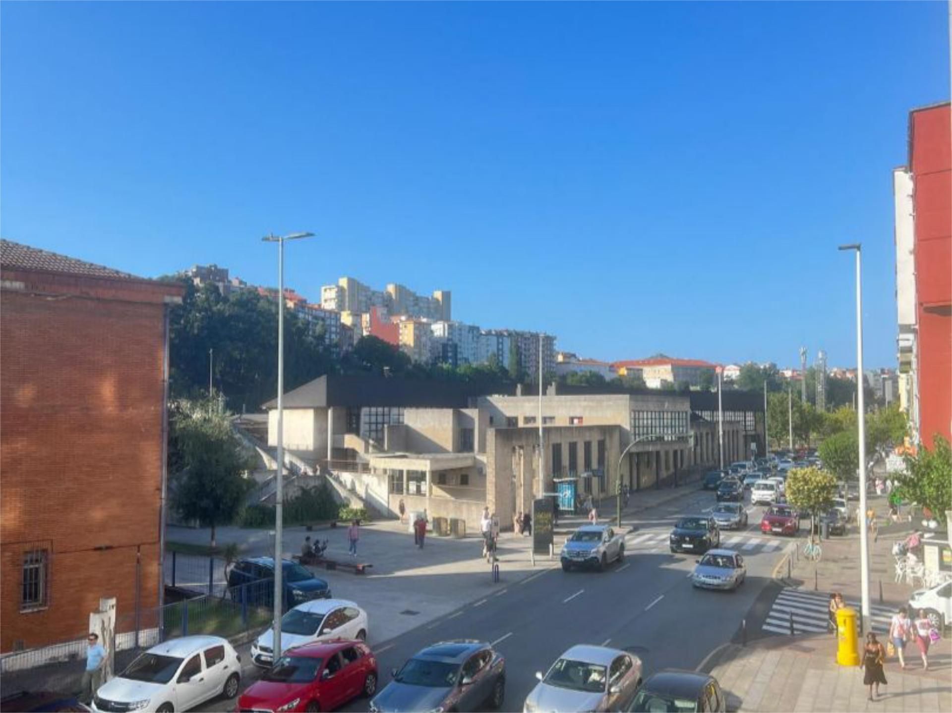 Vista exterior de Pis en venda en Santander amb Calefacció, Terrassa i Balcó