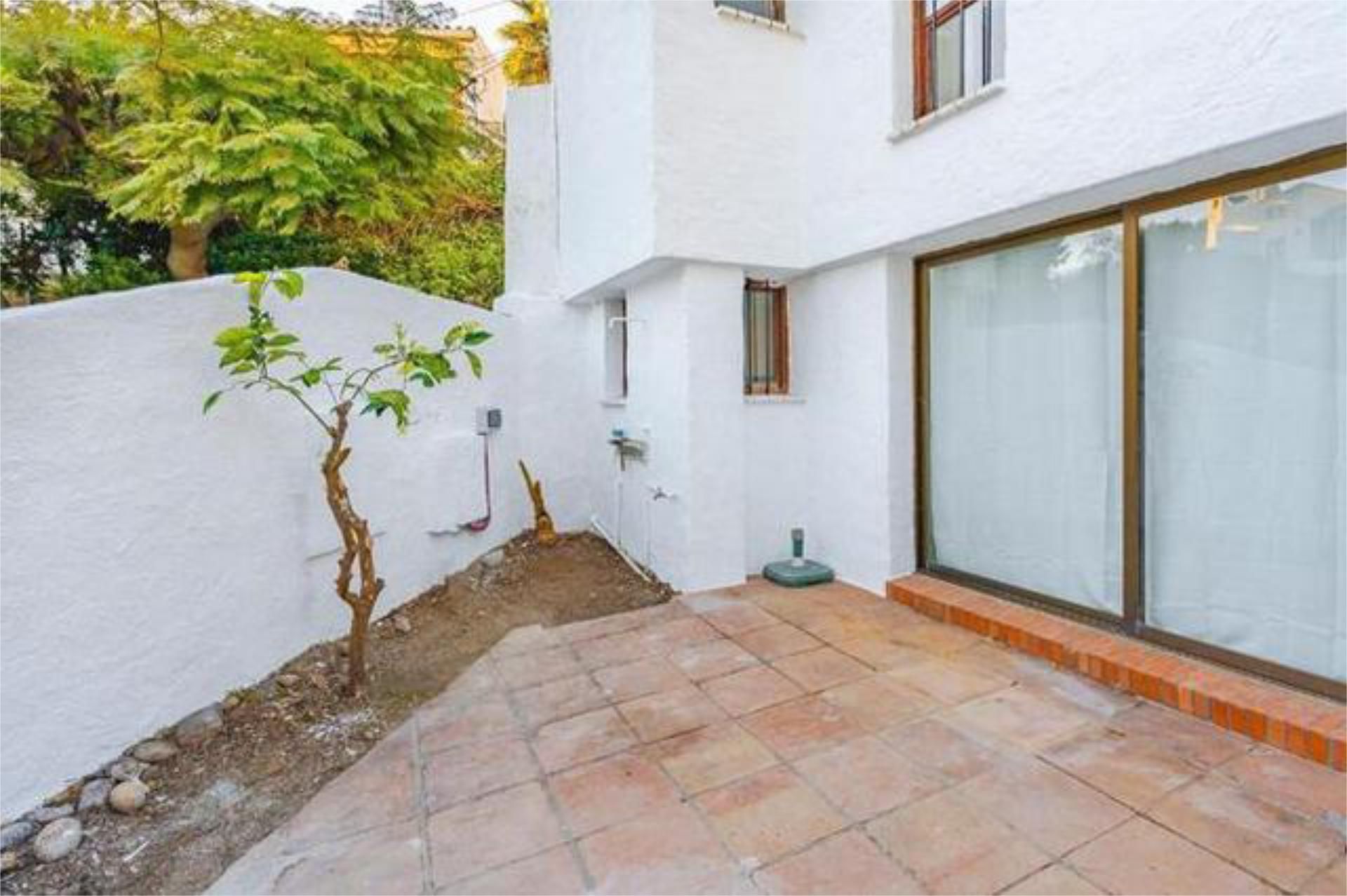 Garden of House or chalet for sale in Estepona  with Terrace and Swimming Pool