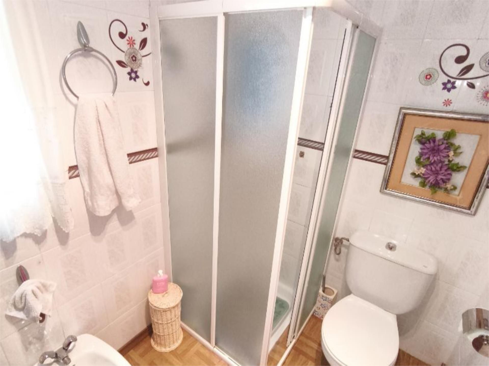 Bathroom of Flat for sale in Granja de Rocamora  with Air Conditioner and Balcony