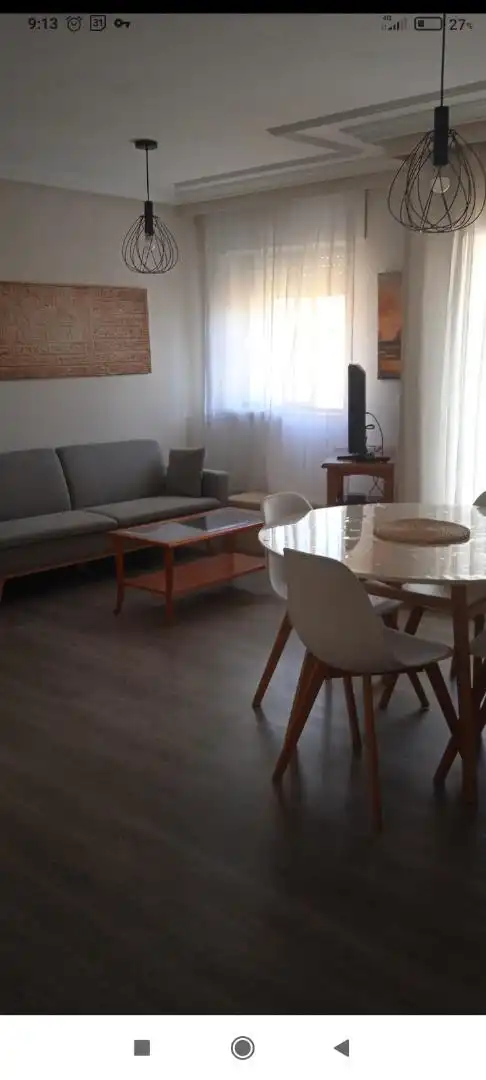 Sala de estar de Piso para compartir en Salamanca con Calefacción, Parquet y Amueblado