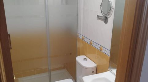 Foto 5 de Piso en venta en Calle Ronda de Santiago, 19, Tudela de Duero, Valladolid