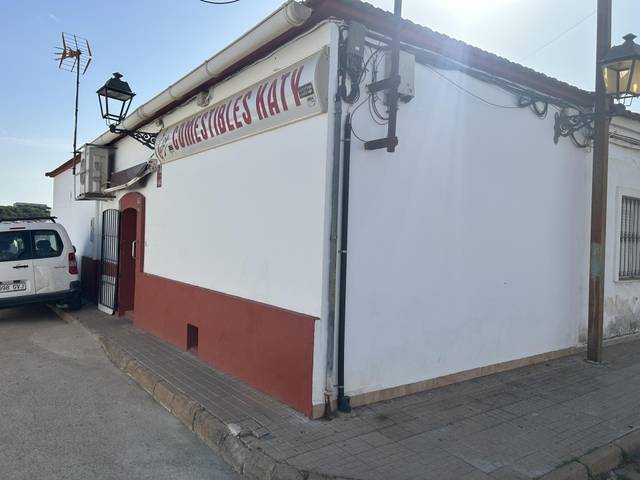 Local comercial en Venta en Calle Huesca, 8 en Minas de Riotinto