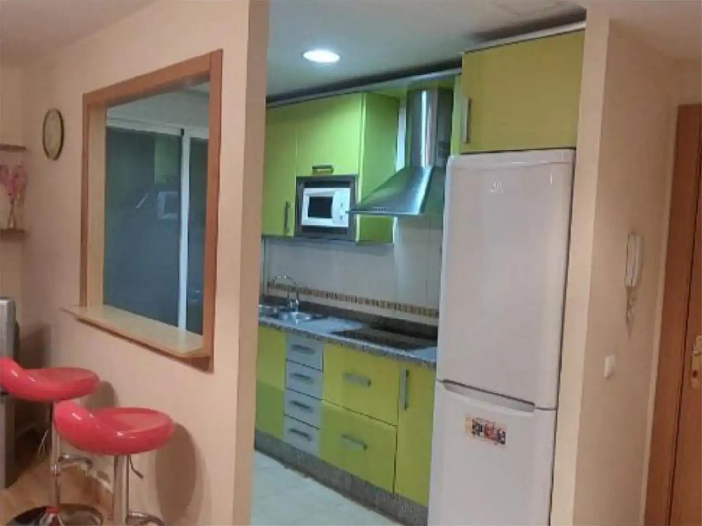 Apartament de lloguer a Calle José Rebollo López, 2, Maria Auxiliadora - Barriada de Llera Cuina de Apartament de lloguer en Badajoz amb Aire condicionat, Calefacció i Parquet