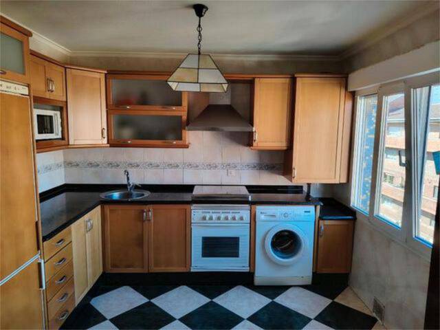 Piso en Venta en Pumarín