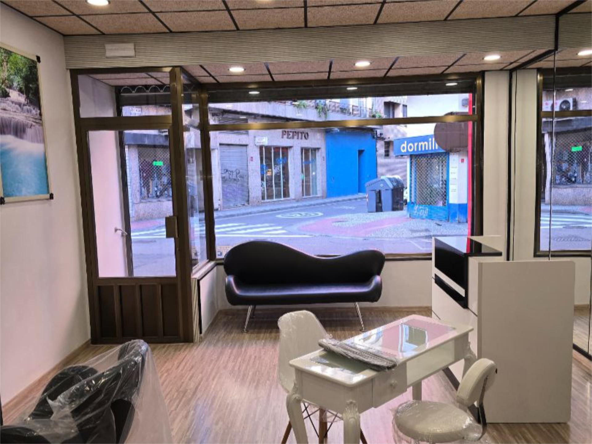 Premises to rent in  Zaragoza Capital  with Air Conditioner, Heating and Parquet flooring