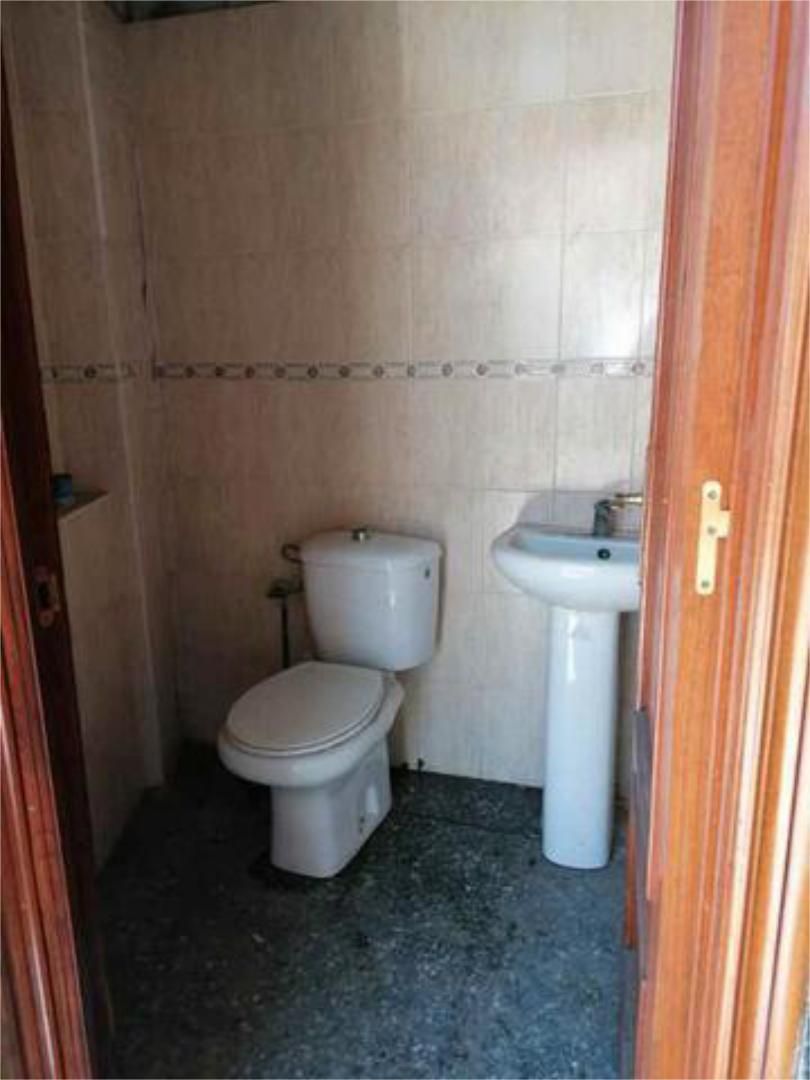 Bathroom of Industrial buildings to rent in Jerez de la Frontera
