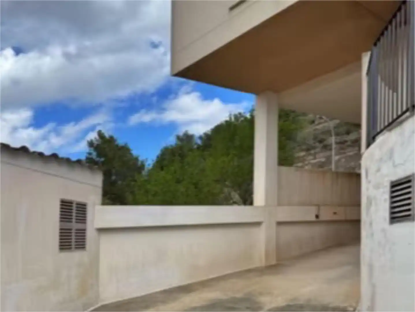 Garaje de alquiler en Carrer de Santa Anna, 25, Torremanzanas / La Torre de les Maçanes Terraza de Garaje de alquiler en Torremanzanas / La Torre de les Maçanes