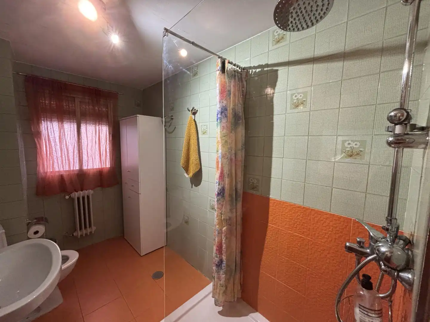 Piso de alquiler en Calle Cardenal Parrado, 25, San Francisco Javier Baño de Piso de alquiler en Granada con Aire acondicionado, Calefacción y Parquet