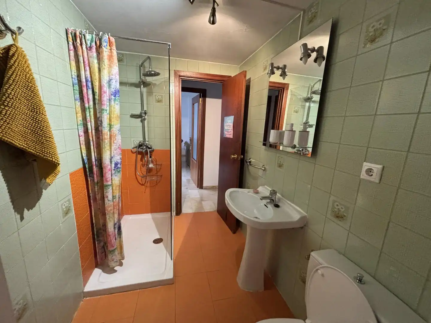 Piso de alquiler en Calle Cardenal Parrado, 25, San Francisco Javier Baño de Piso de alquiler en Granada con Aire acondicionado, Calefacción y Parquet
