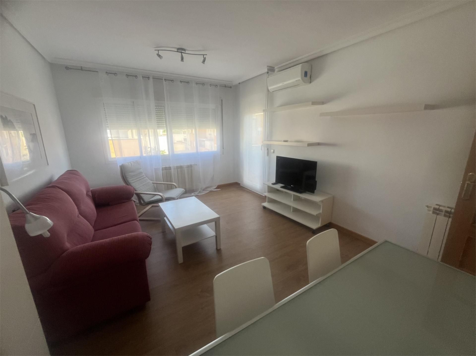 Living room of Flat to rent in Ciudad Real Capital  with Air Conditioner, Heating and Private garden