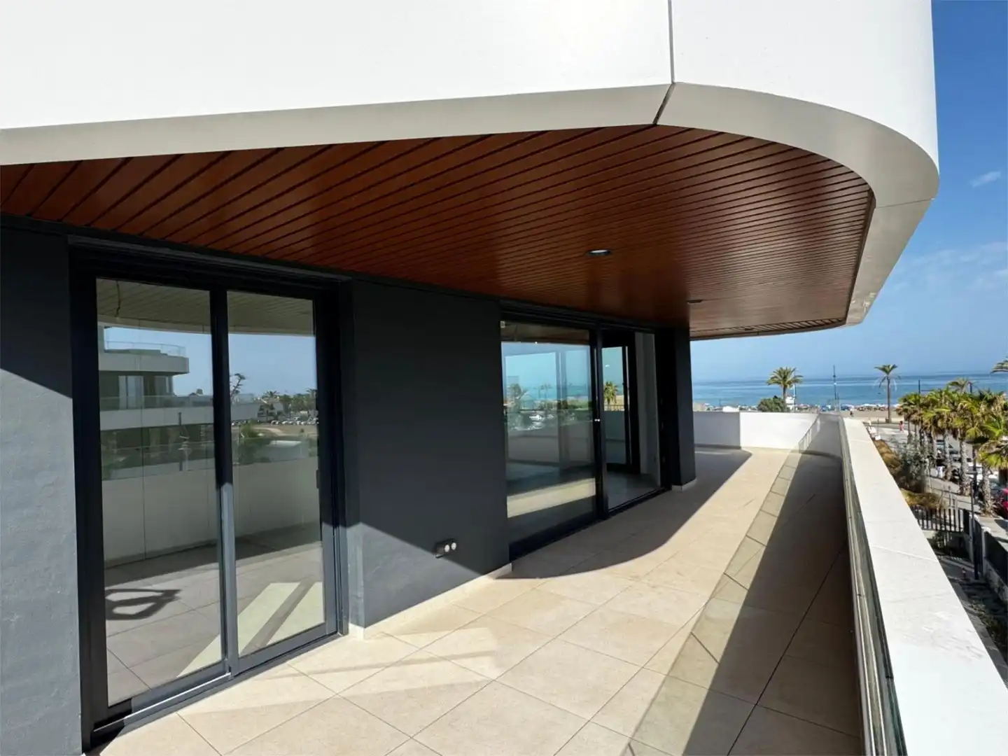 Wohnung zum Verkauf in Avenida Mar de Alborán, 10, Los Álamos Terrasse von Wohnung zum Verkauf in Torremolinos mit Klimaanlage, Terrasse und Schwimmbad