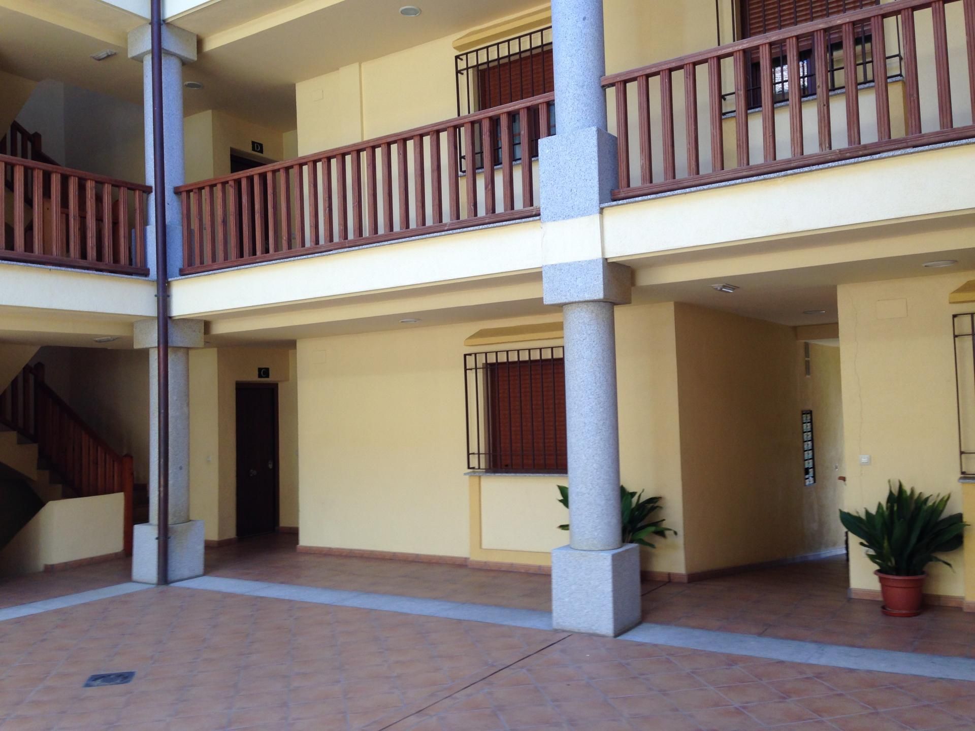 Apartment for sale in  Toledo Capital  with Air Conditioner and Balcony