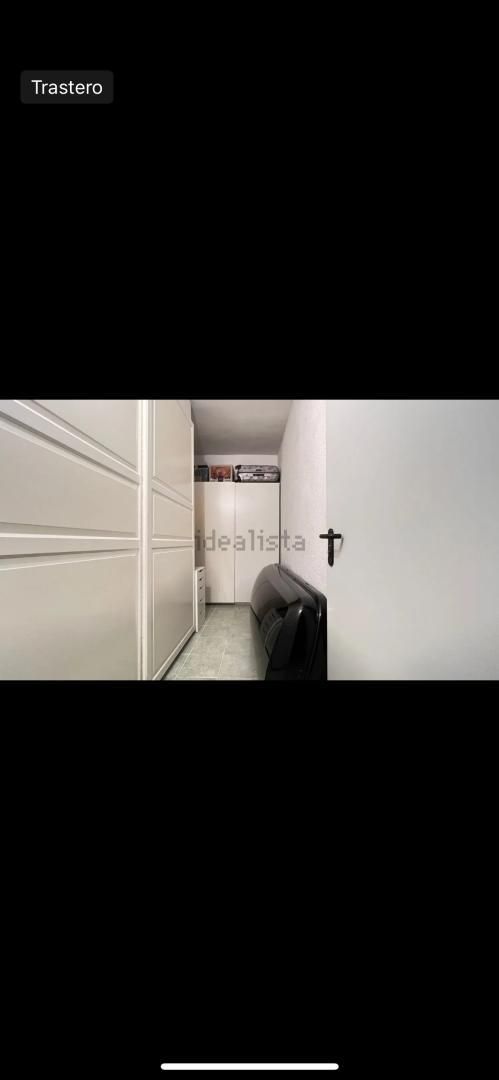 Bedroom of Box room to rent in Reus