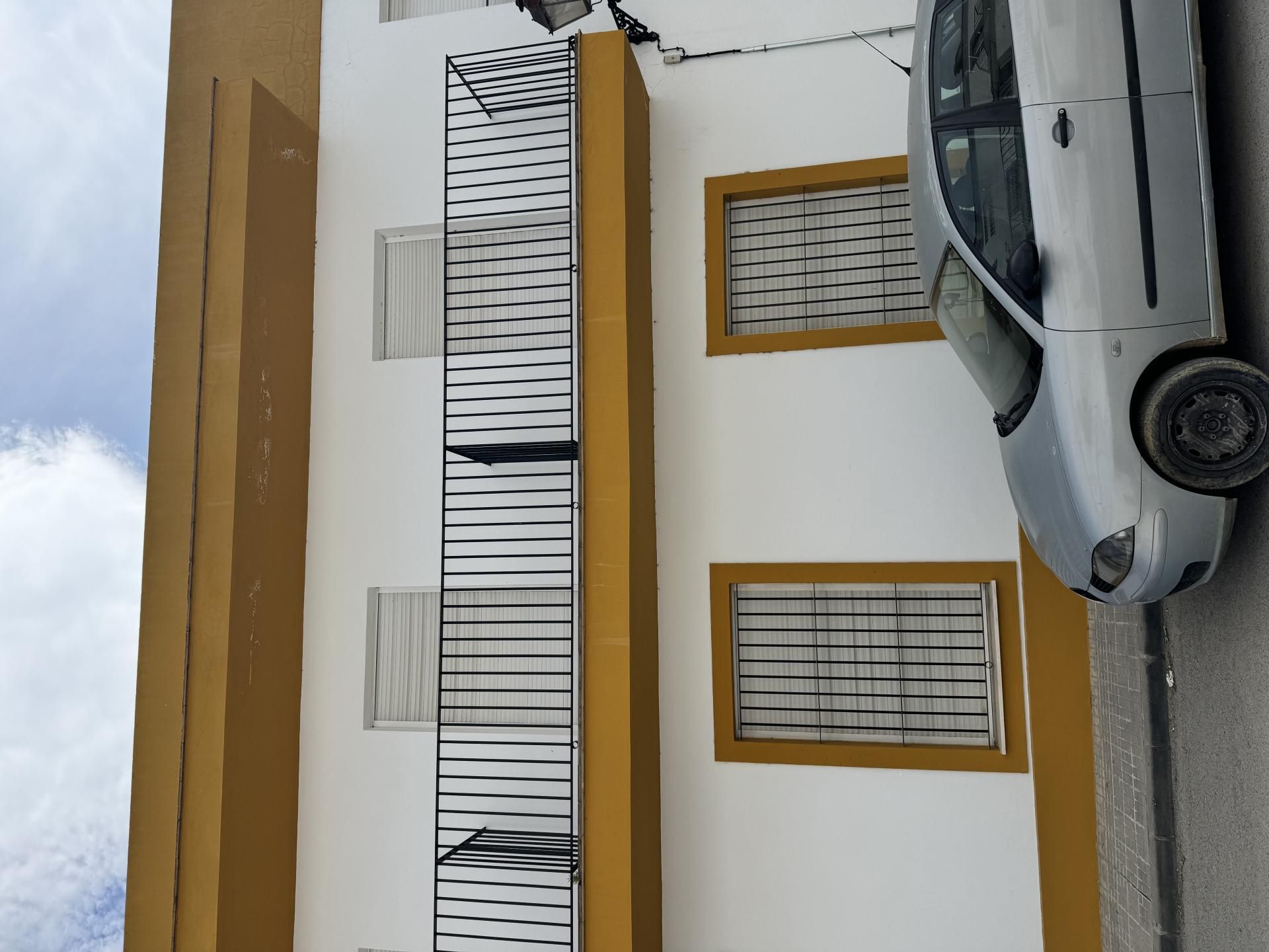 Exterior view of Flat to rent in Bornos  with Parquet flooring, Furnished and Community parking