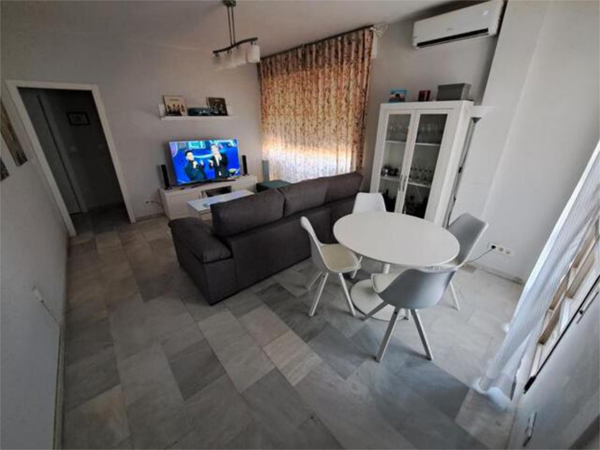 Living room of Flat to rent in Jerez de la Frontera  with Terrace, Furnished and Pets allowed