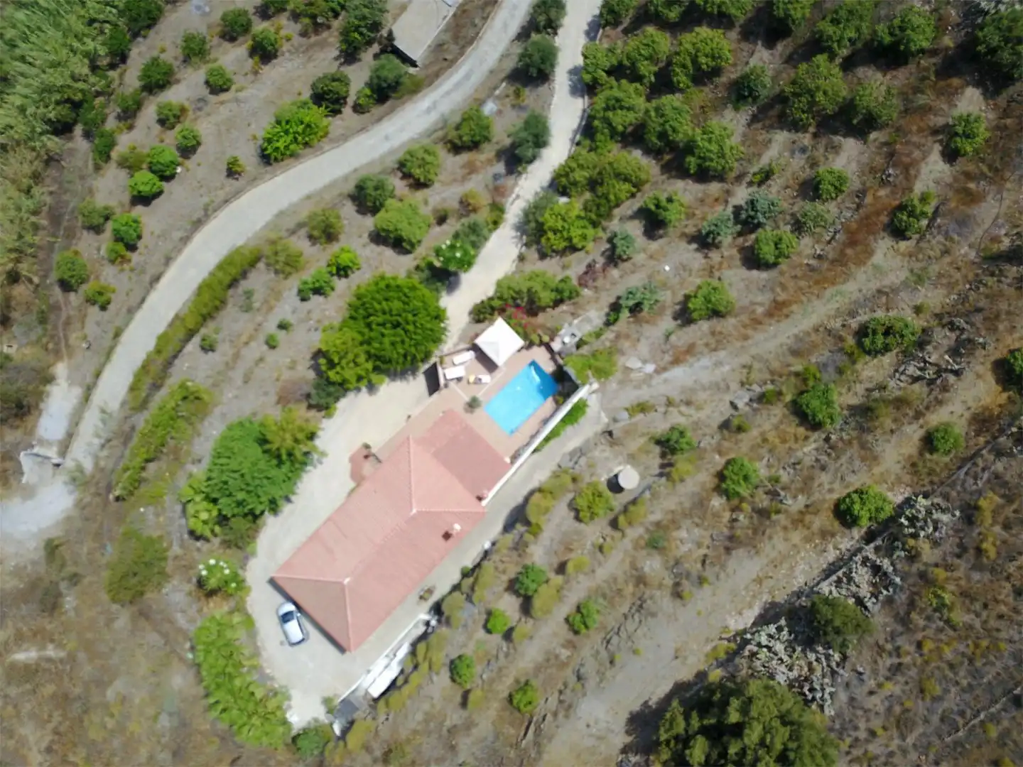 Casa o chalet en venta en El Rescate - Río Seco Vista exterior de Casa o chalet en venta en Almuñécar con Terraza, Piscina y Balcón