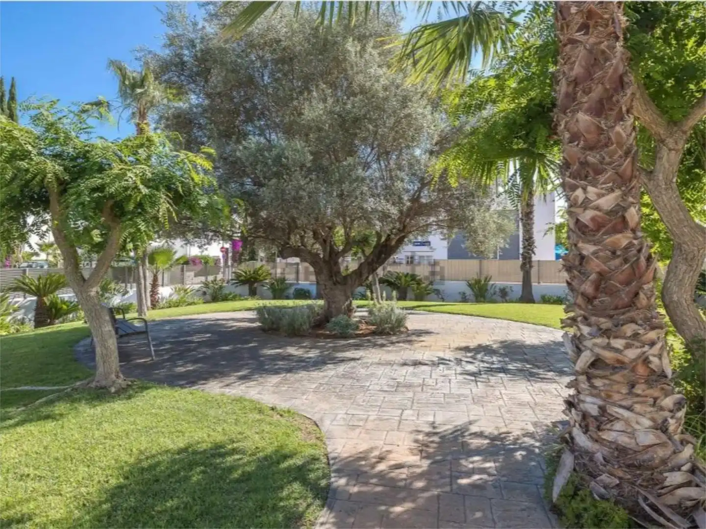 Wohnungen zur Miete in Carrer Marià Villangómez, 12, Santa Eulària Garten von Wohnungen zur Miete in Santa Eulària des Riu mit Klimaanlage, Heizung und Privatgarten