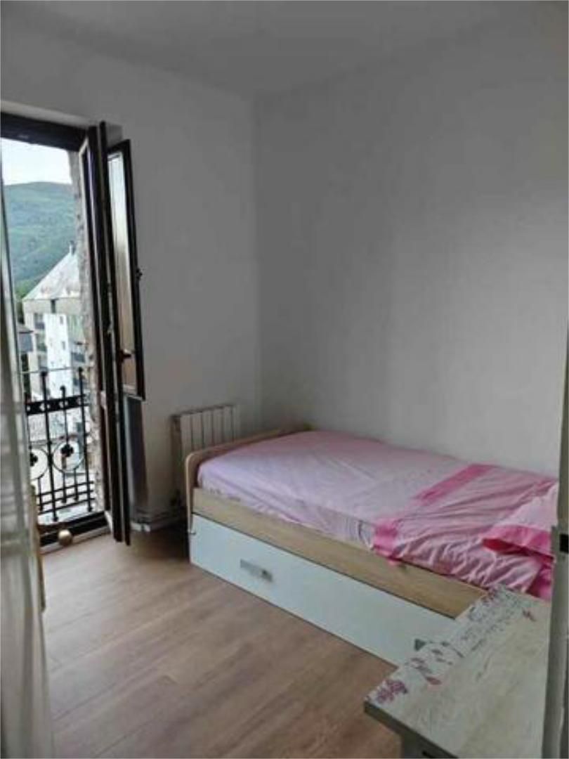 Flat to rent in Biescas