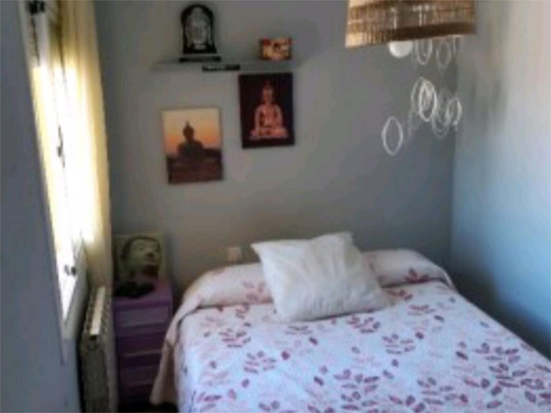 Bedroom of Flat to share in Parets del Vallès  with Air Conditioner, Heating and Parquet flooring