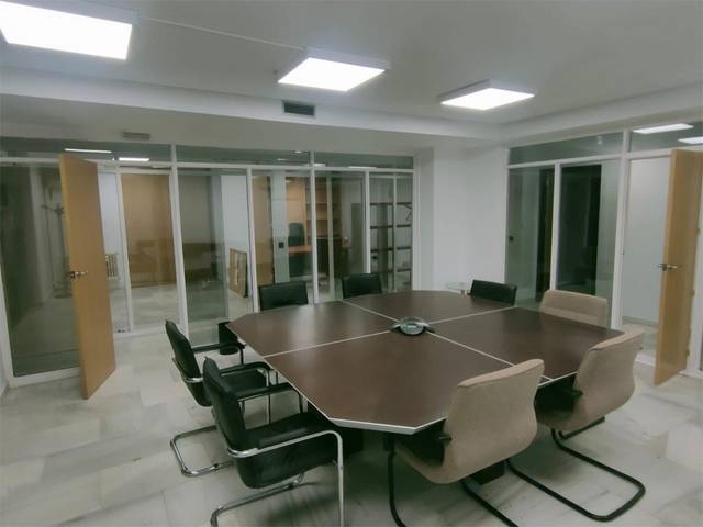 Oficina en Venta en Calle de San Germán, 55 en Cuatro Caminos - Azca
