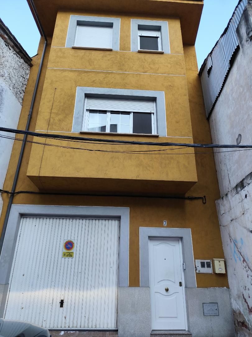 Exterior view of Single-family semi-detached for sale in Plasencia  with Air Conditioner and Balcony