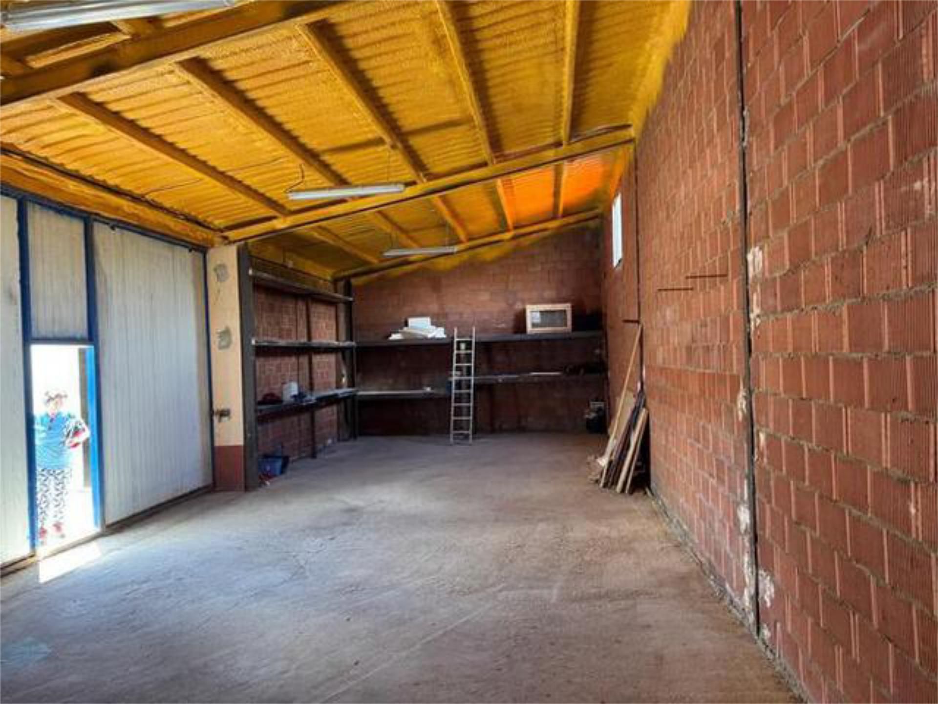 Industrial buildings to rent in Peñafiel