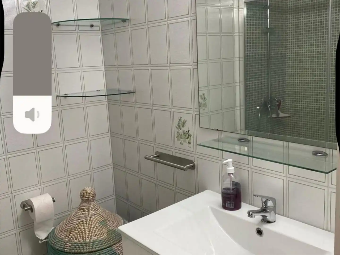 Flat for rent in Calle Ancora, 22, Las Redes Bathroom of Flat for rent in El Puerto de Santa María with Air Conditioner, Swimming Pool and Furnished