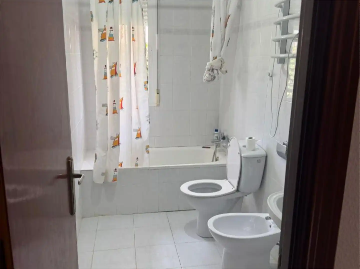 Casa o xalet en venda a Calle Carahorma G, 603, Lillo Bany de Casa o xalet en venda en Lillo amb Aire condicionat, Terrassa i Piscina