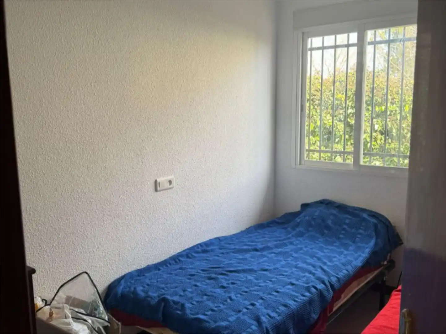 Casa o xalet en venda a Calle Carahorma G, 603, Lillo Dormitori de Casa o xalet en venda en Lillo amb Aire condicionat, Terrassa i Piscina