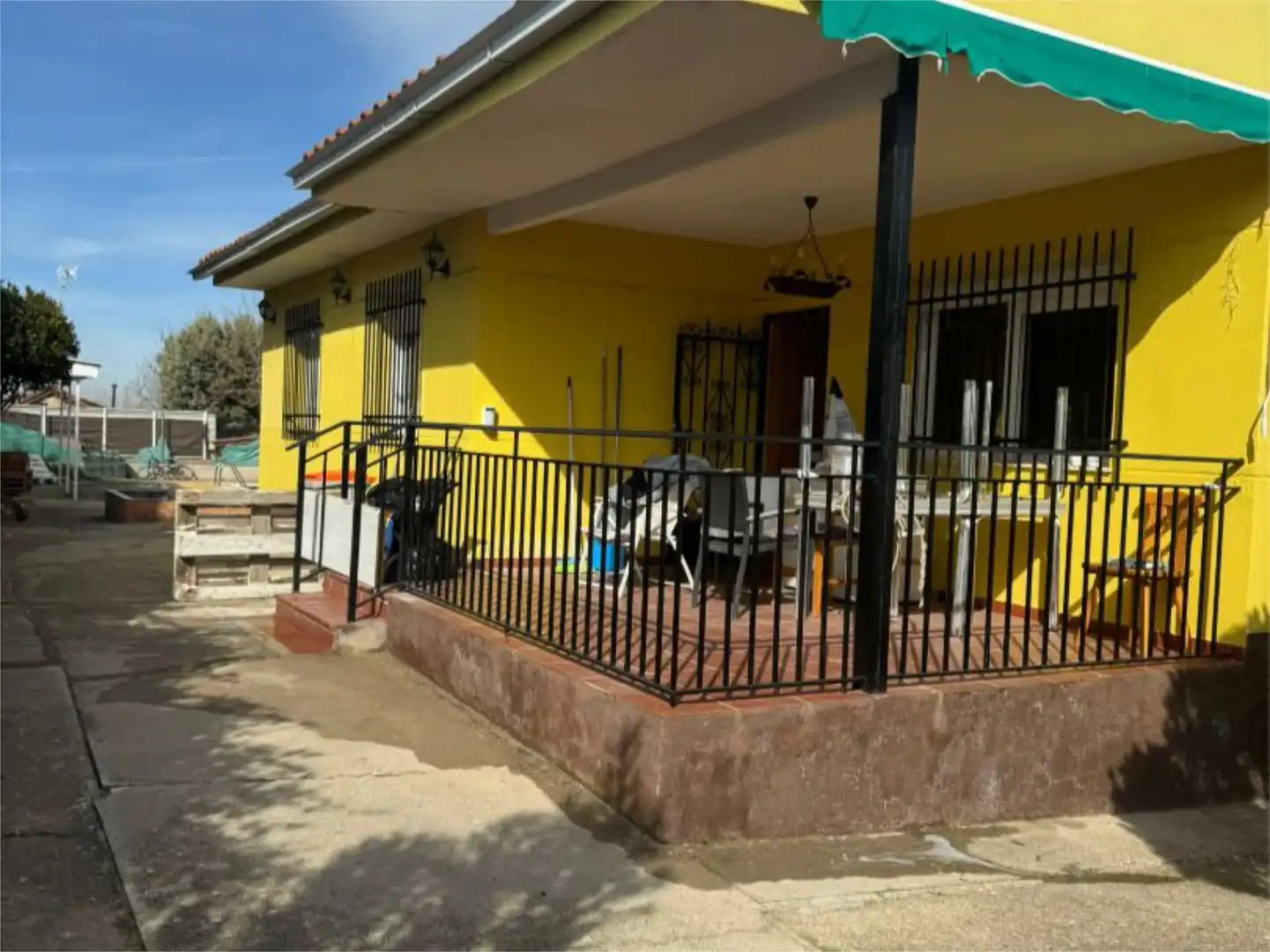 Casa o xalet en venda a Calle Carahorma G, 603, Lillo Vista exterior de Casa o xalet en venda en Lillo amb Aire condicionat, Terrassa i Piscina