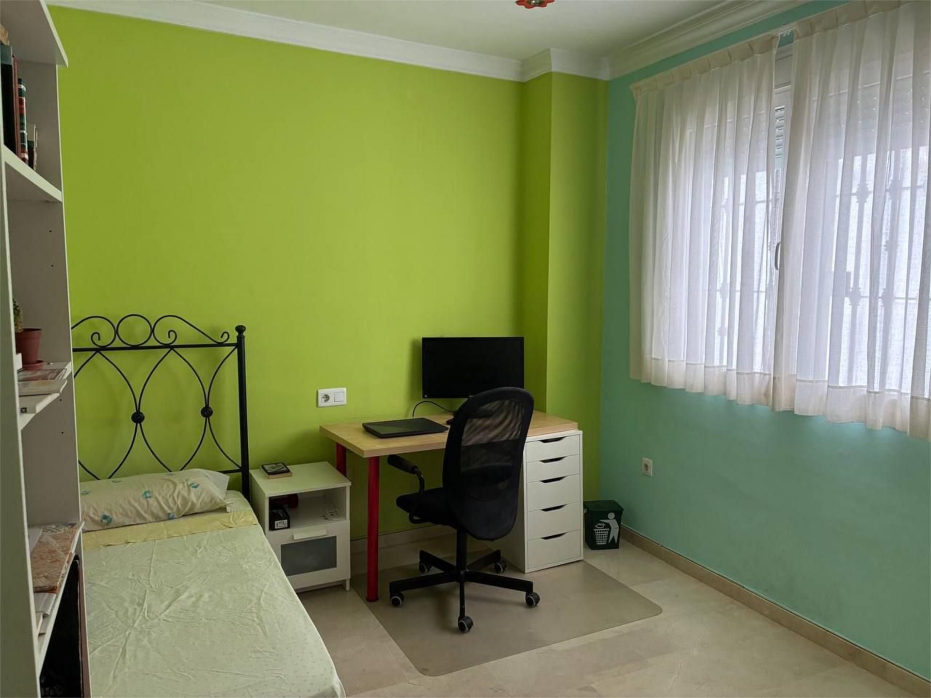 Flat to share in Calle Castilla, 51, Triana Casco Antiguo