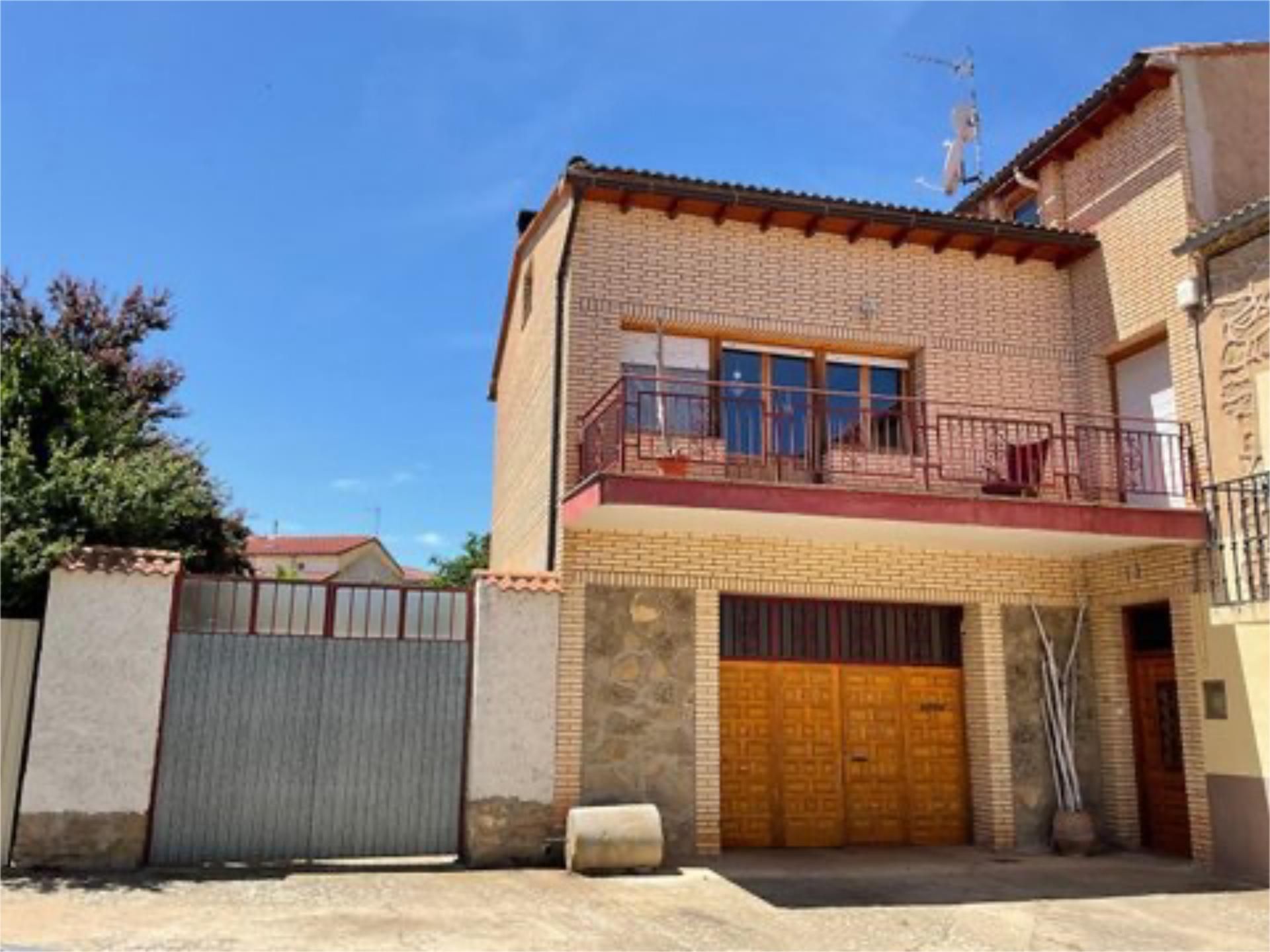 Exterior view of House or chalet for sale in Almazul  with Terrace and Balcony
