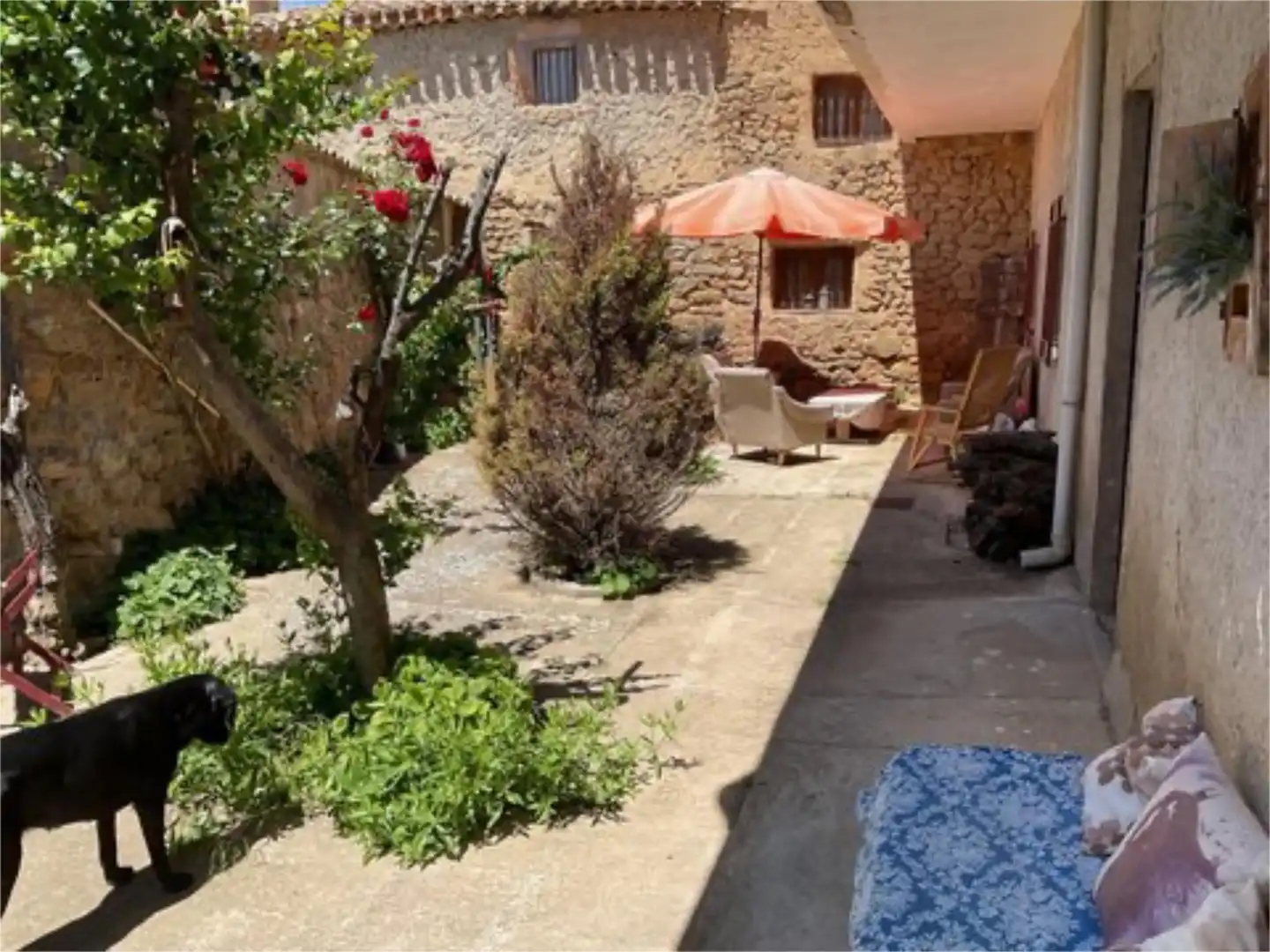 Casa o xalet en venda a Calle San Roque, 4, Almazul Terrassa de Casa o xalet en venda en Almazul amb Calefacció, Jardí privat i Terrassa