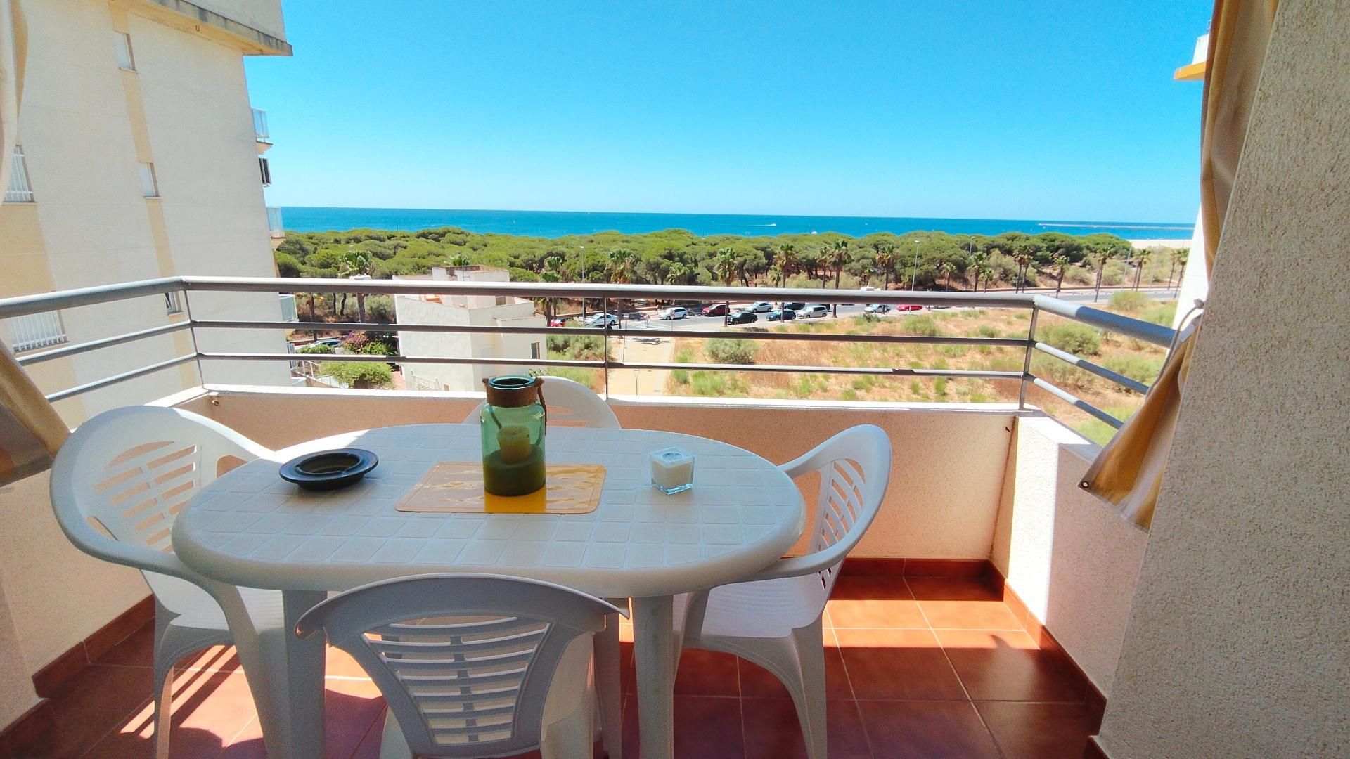 Terrace of Flat to rent in Isla Cristina  with Terrace, Furnished and Oven