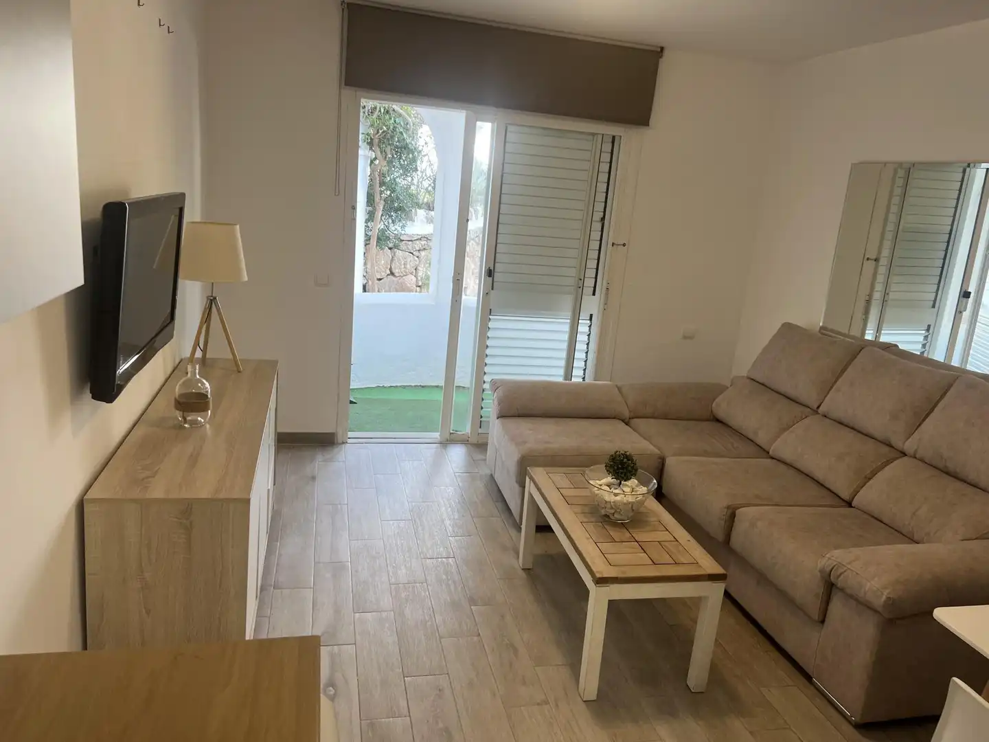Piso en venta en Carrer els Ficus, 12, Santa Eulària Sala de estar de Piso en venta en Santa Eulària des Riu con Aire acondicionado, Calefacción y Terraza