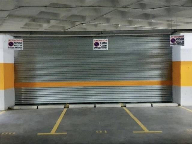 Garaje en Alquiler en Calle Patrimonio Mundial, 9 en La Montaña - El Cortijo