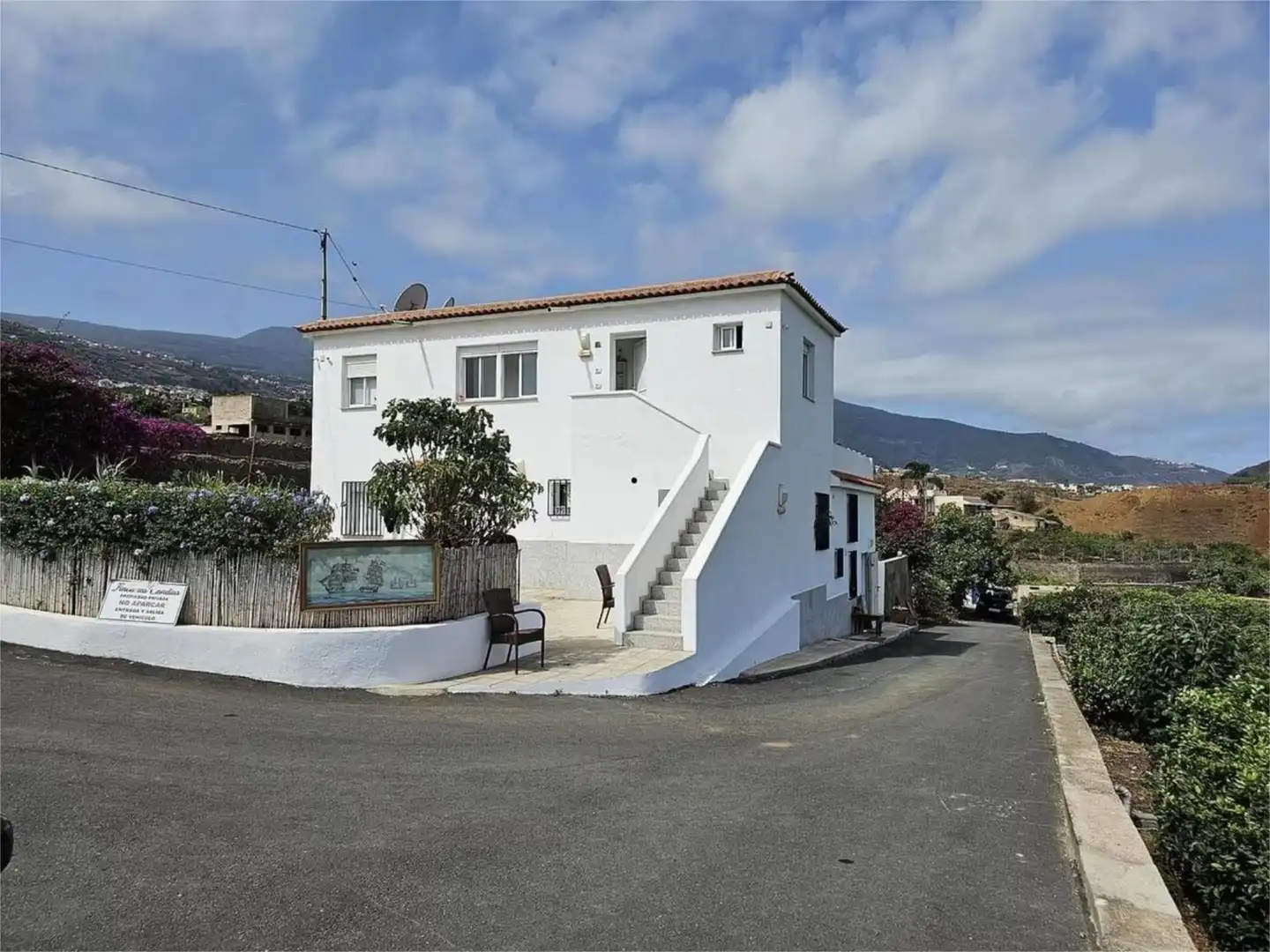 Piso en venta en Carretera Antigua de la Luz, 18, La Perdoma - San Antonio - Benijos Vista exterior de Piso en venta en La Orotava con Jardín privado, Parquet y Terraza