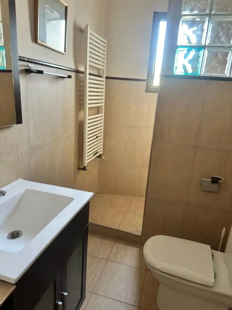 Piso de alquiler en Avenida de la Nucía, 8, Altea ciudad Baño de Piso de alquiler en Altea con Aire acondicionado, Calefacción y Parquet