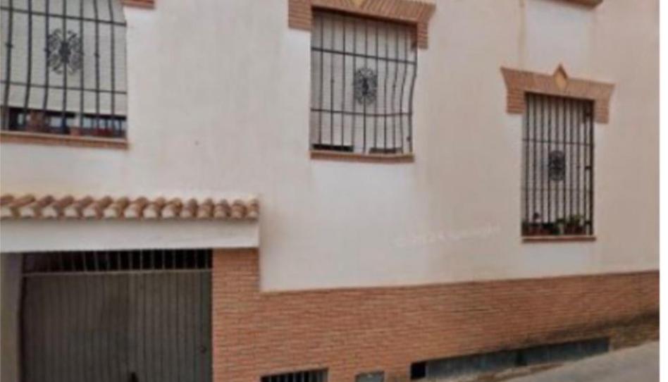 Garage for sale in Calle Fátima, 3, Huétor Vega, Granada - image 1 Photo 1 of Garage for sale in Calle Fátima, 3, Huétor Vega, Granada