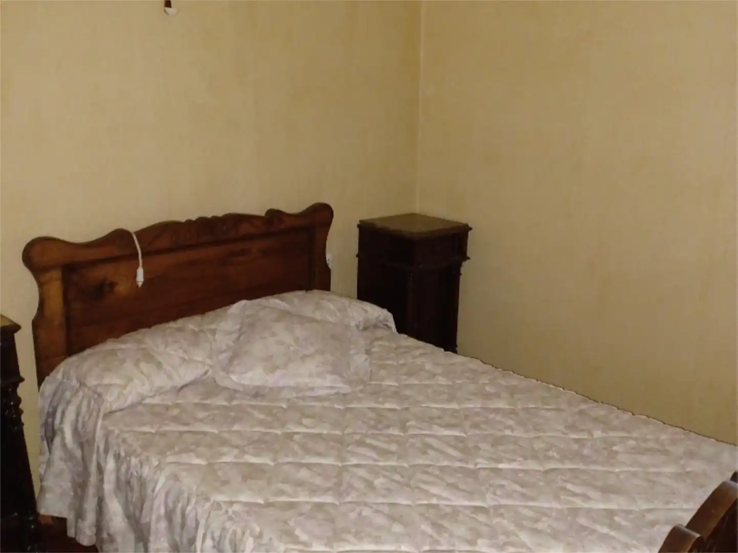 Casa adosada en venta en Rúa Burón, 31, A Fonsagrada Habitación de Casa adosada en venta en A Fonsagrada