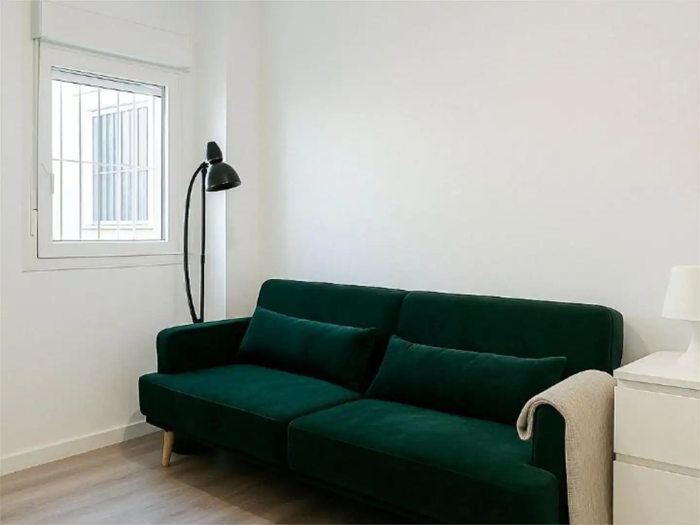 Apartments for sale in Avenida Miguel de Cervantes, 8, Las Brisas Living room of Apartments for sale in Marbella with Air Conditioner, Terrace and Swimming Pool