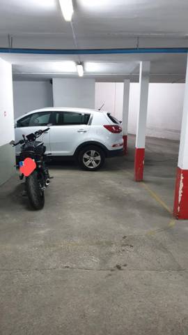 Garaje en Alquiler en Carrer de Llinars, 13 en La Gavarra