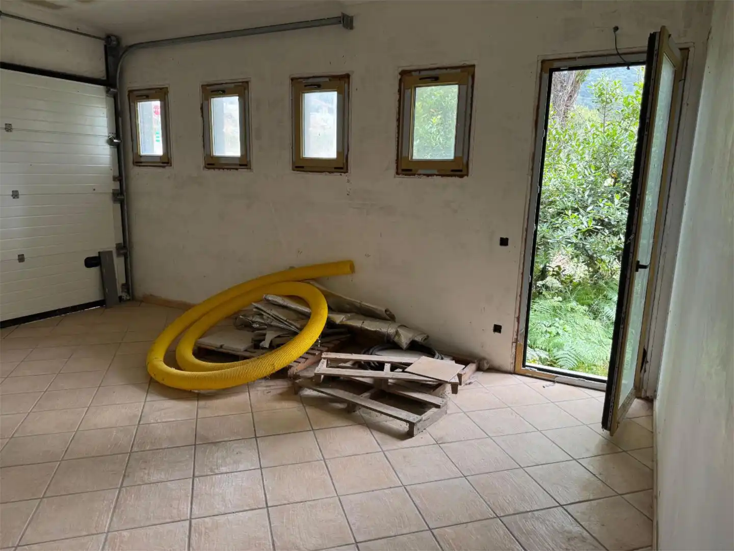 Casa o xalet en venda en Oia amb Terrassa, Piscina i Balcó