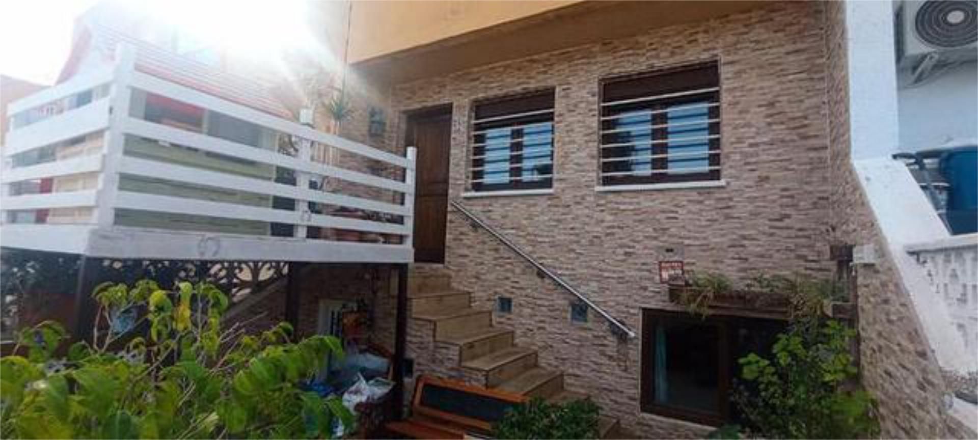 Vista exterior de Casa o xalet en venda en Santa Pola amb Terrassa