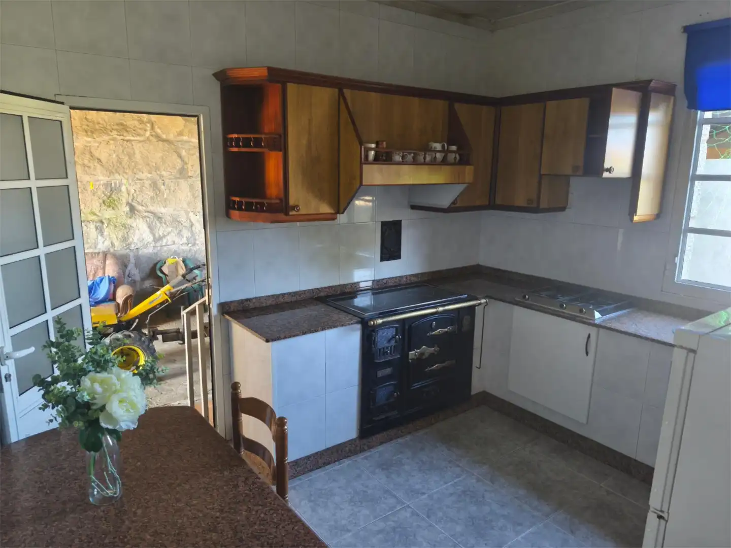 Kitchen of Houses for sale in Vilanova de Arousa  with Heating, Private garden and Storage room