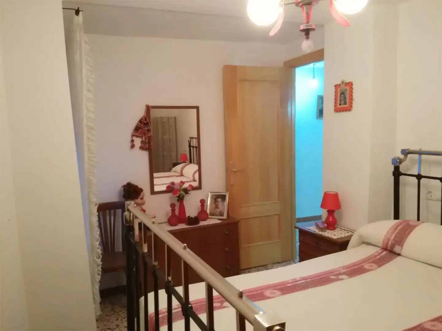 Casa adosada en venta en Calle Cerrillo, 8, Siles Habitación de Casa adosada en venta en Siles con Terraza, Amueblado y Horno