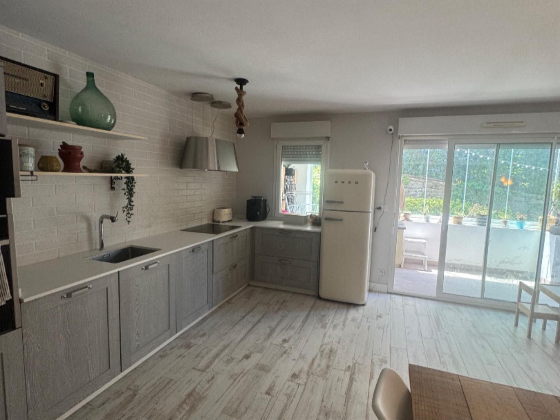 Cocina de Apartamento en venta en Hendaye con Jardín privado, Terraza y Parking comunitario