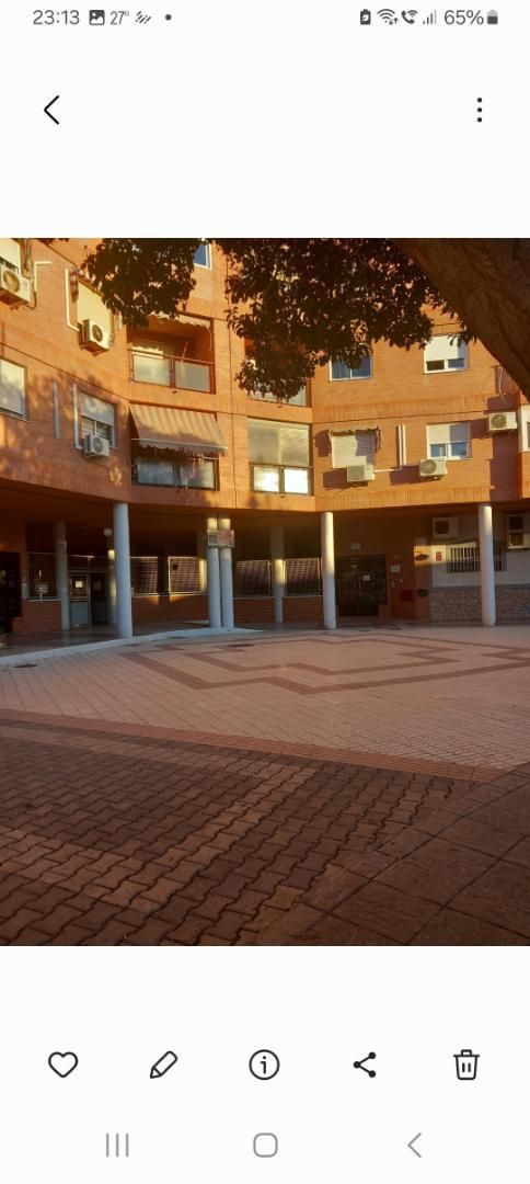Exterior view of Flat to share in  Almería Capital