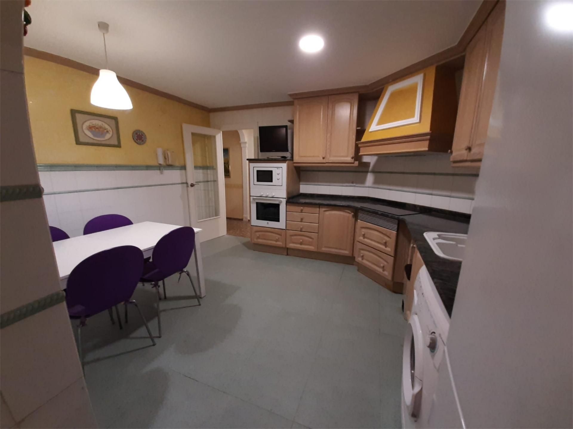 Kitchen of Flat to rent in Castellón de la Plana / Castelló de la Plana  with Heating, Furnished and Community parking